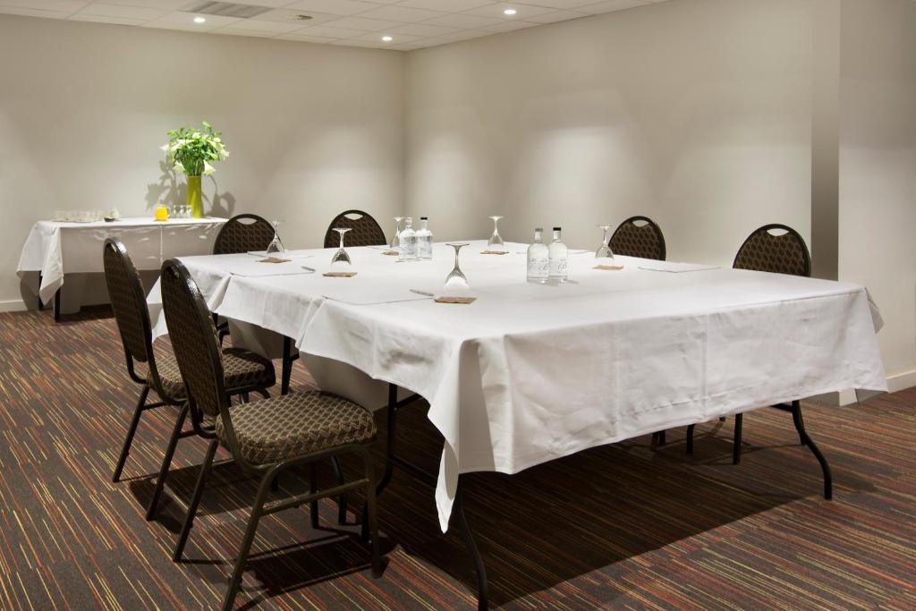 Park Hotel Montreal 메헬렌 외부 사진