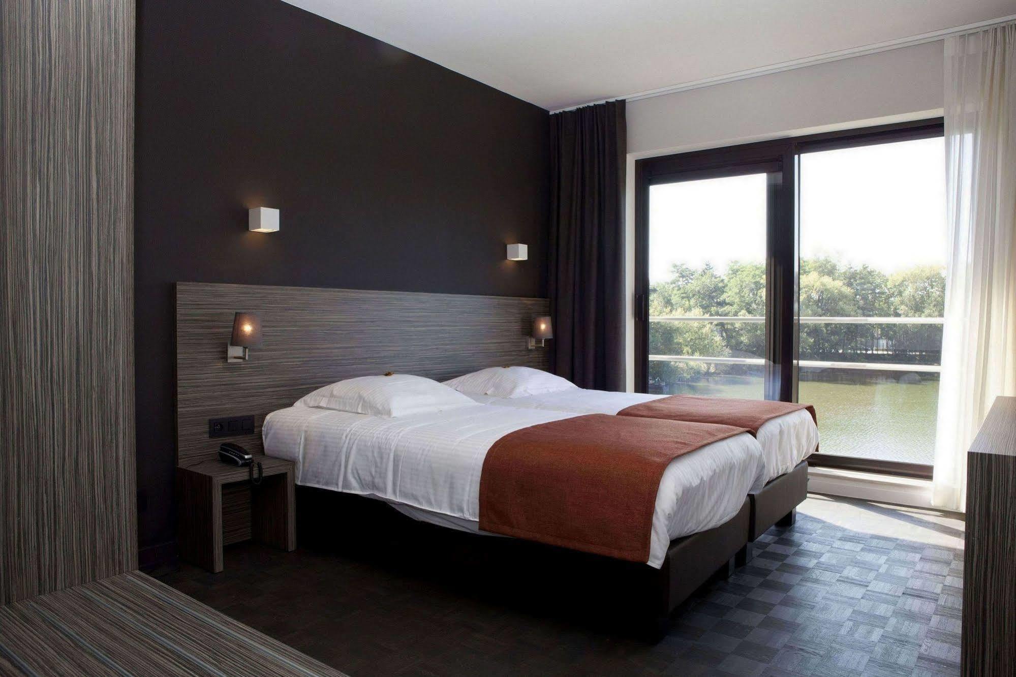 Park Hotel Montreal 메헬렌 외부 사진